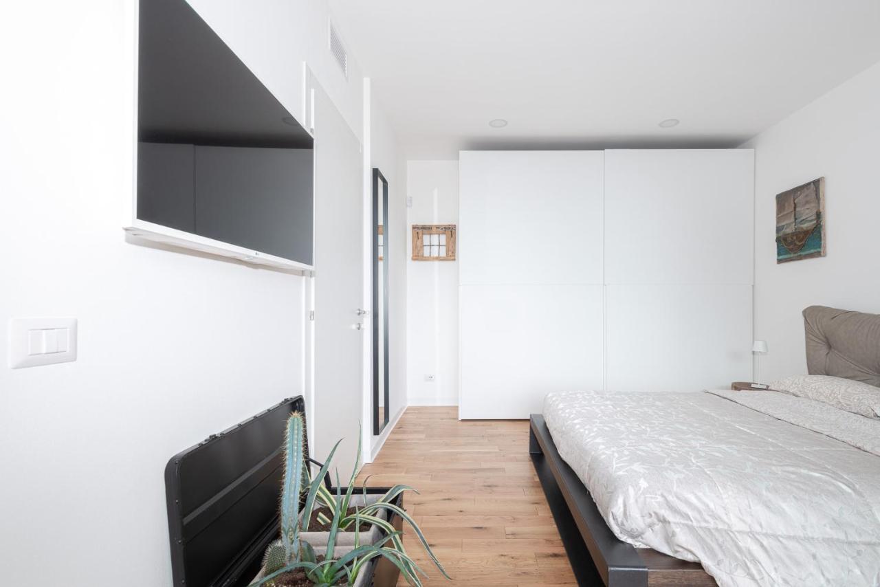 Appartamento Dany Con Vista Lago By Holiday Solutions Nesso Εξωτερικό φωτογραφία